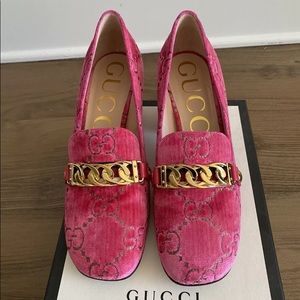 Gucci velvet cutout shoes